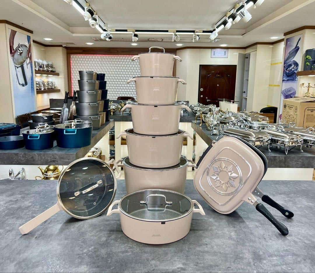 سرویس قابلمه ۱۶ پارچه AKA