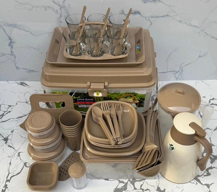 پک مسافرتی و پیک نیک ۹۰ پارچه قهوه ای