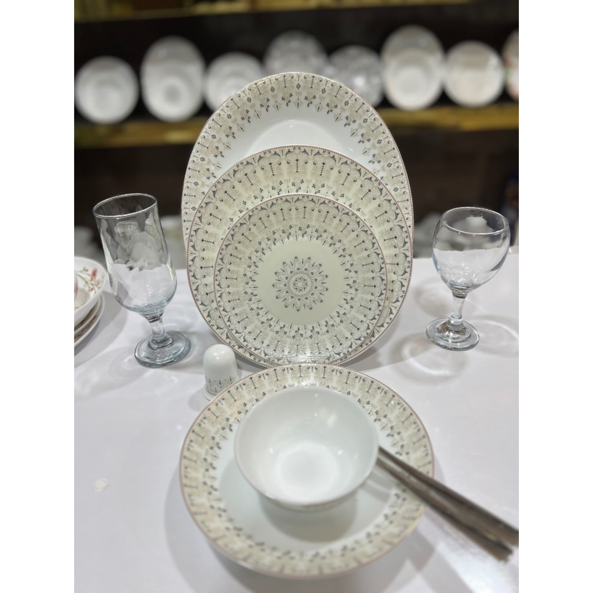 سرویس غذاخوری 28 پارچه پارس اوپال کد 566
